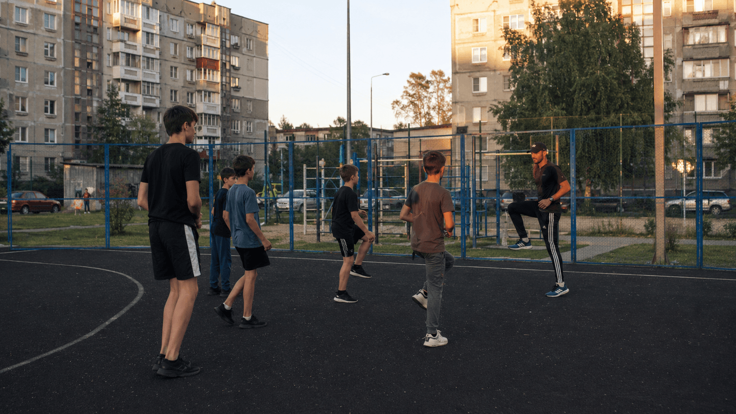 Тренер в каждый двор